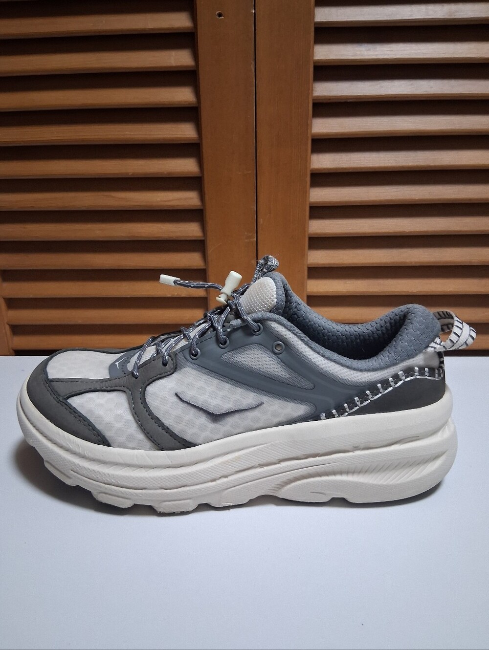 HOKA One One U Bondi B3LS Alabaster Women's Size 8